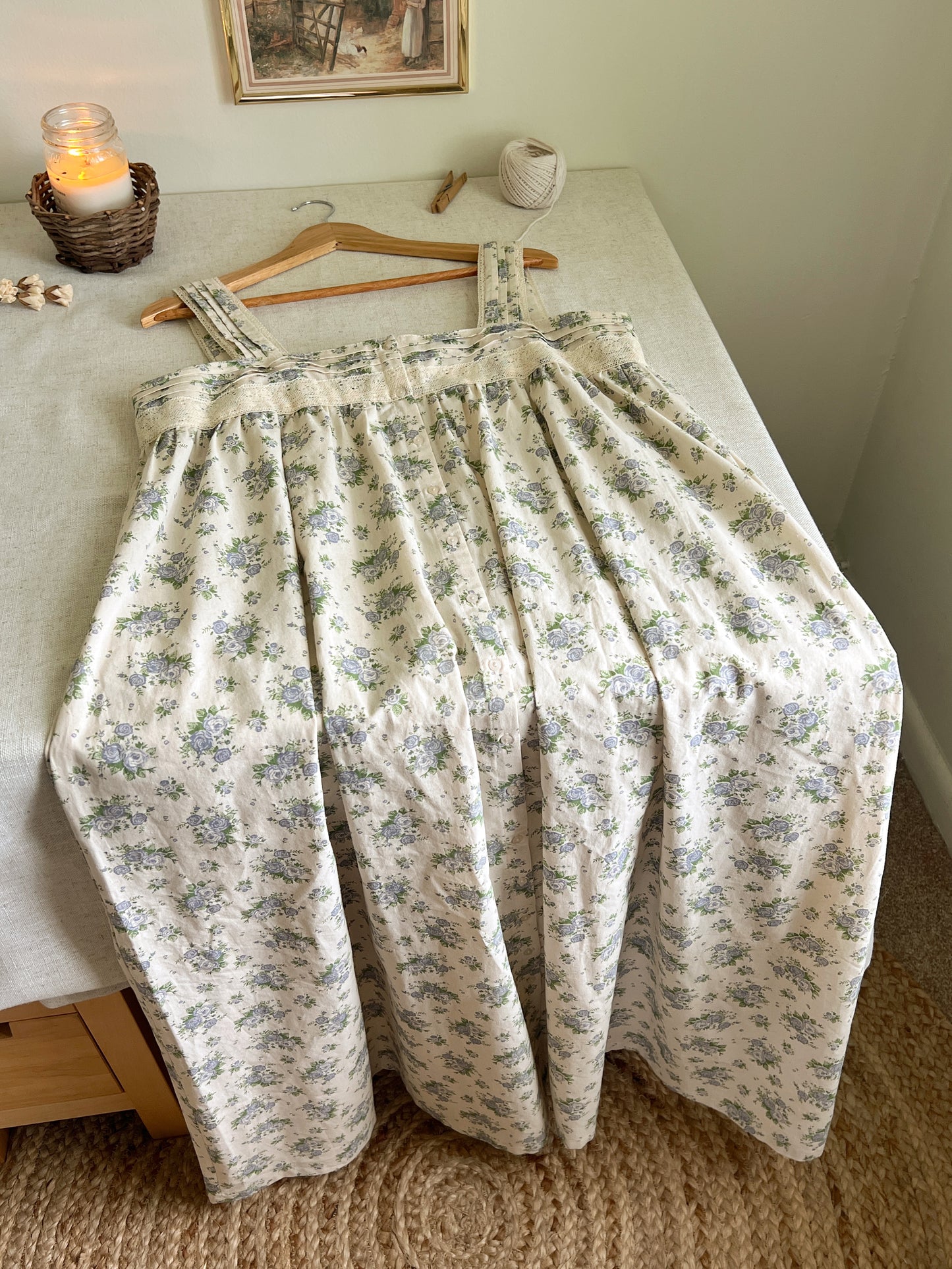 Beautiful Floral Maxi Dress (XL)