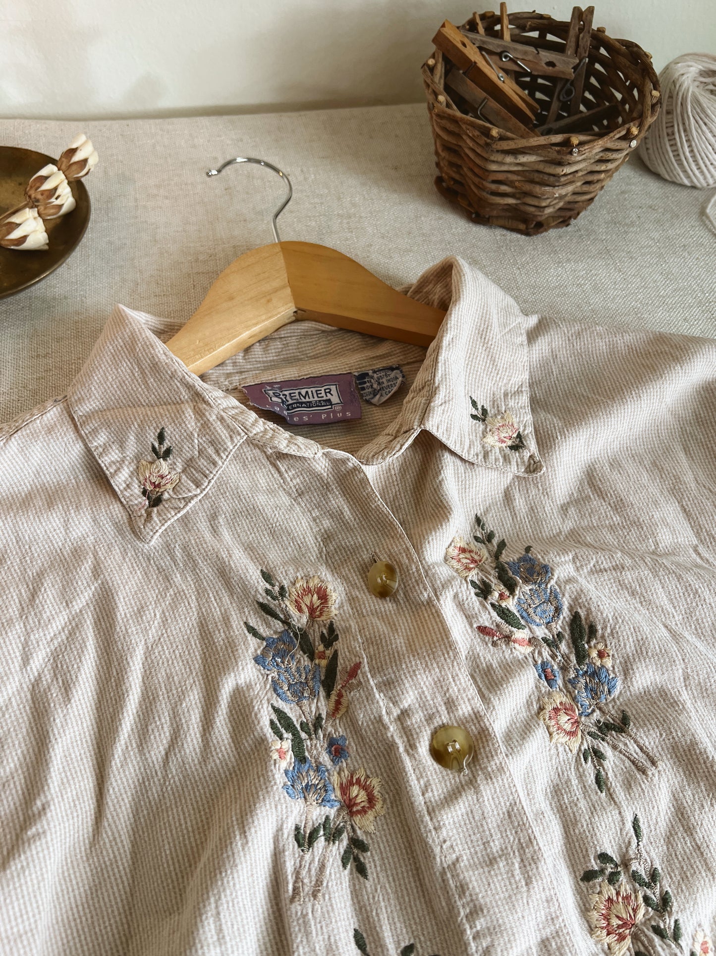 Vintage Button Up (2X)