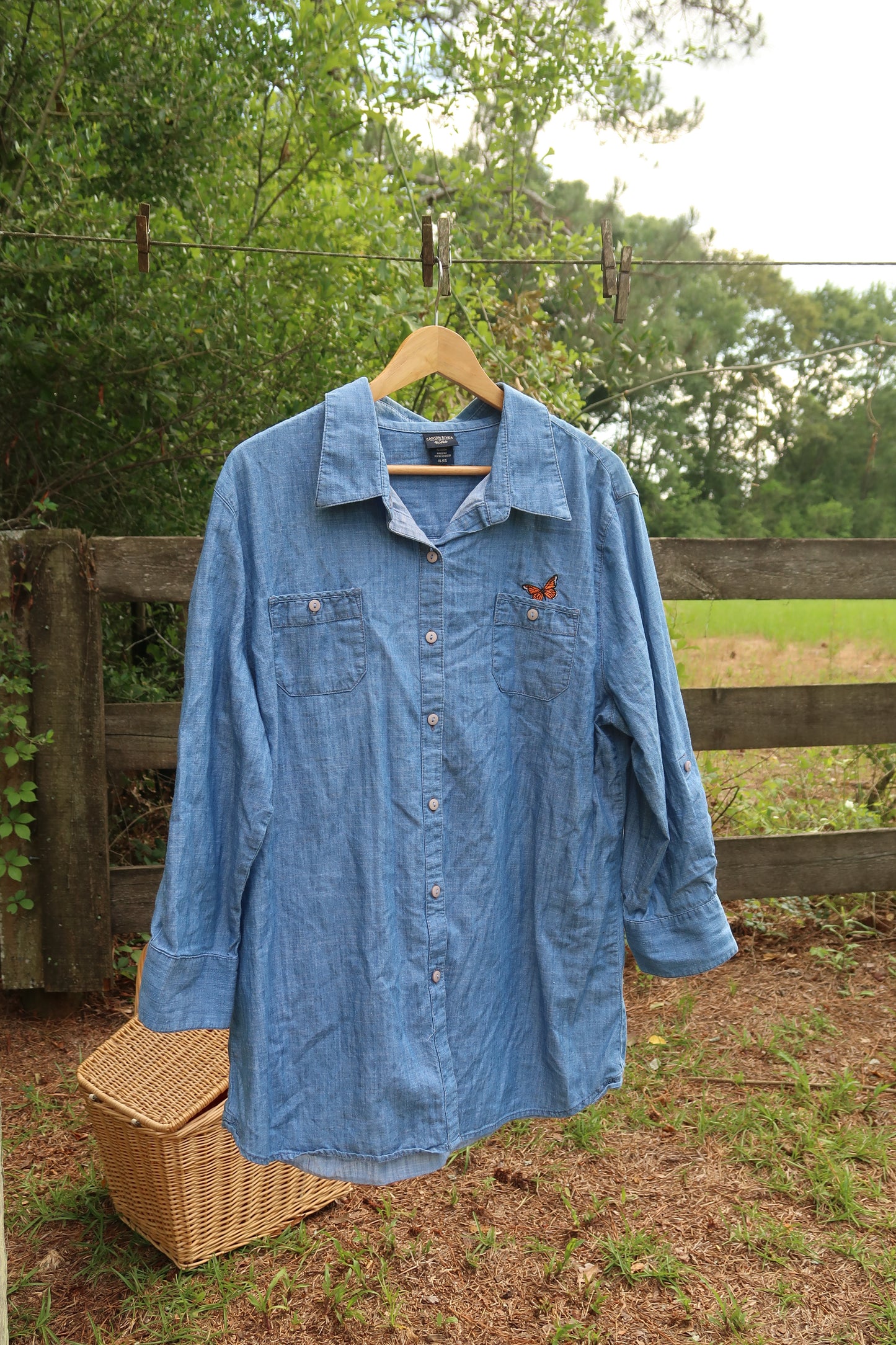 Precious Embroidered Button Up (XL)