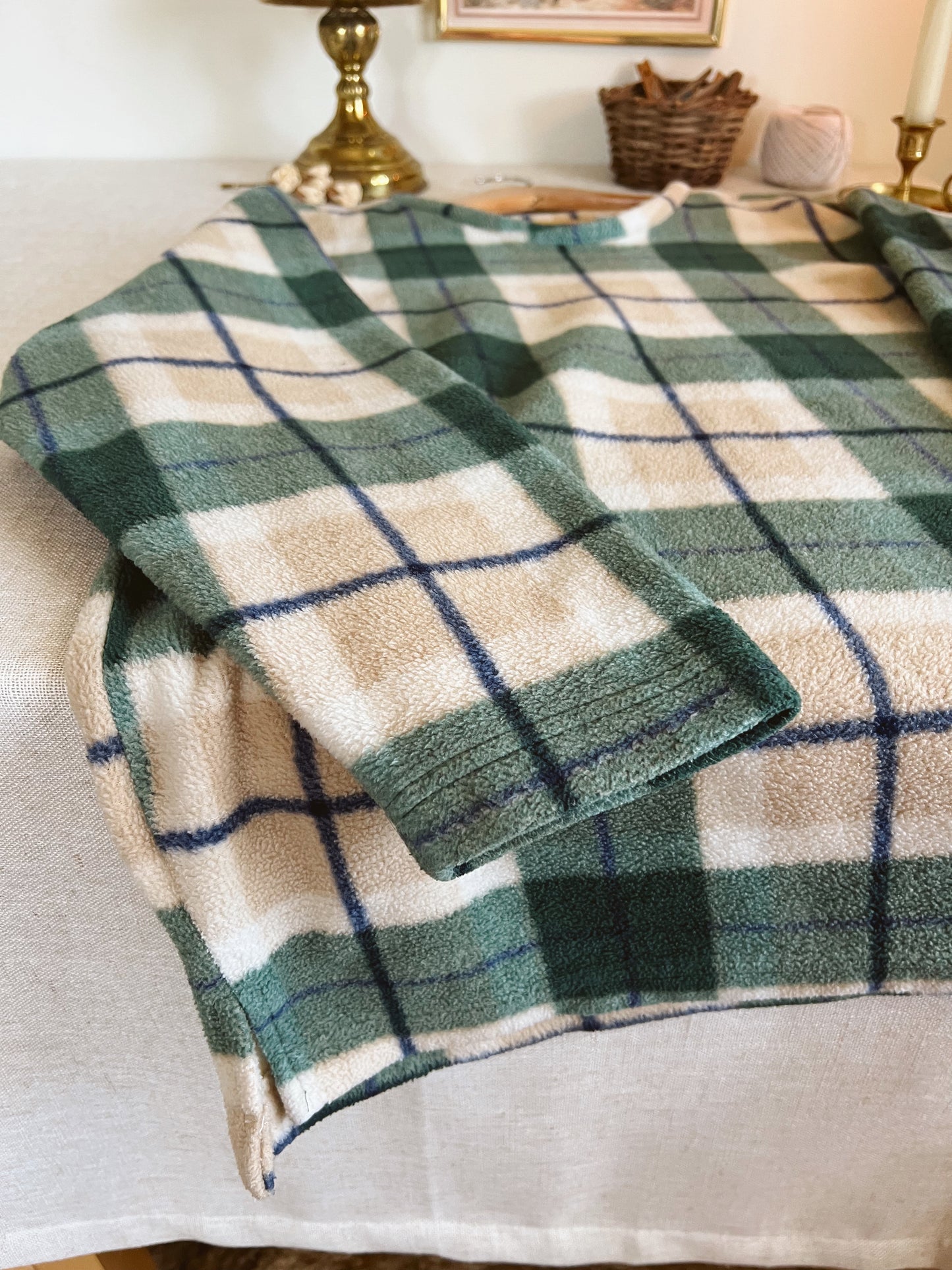 Cozy Fall Sweater (S/M)