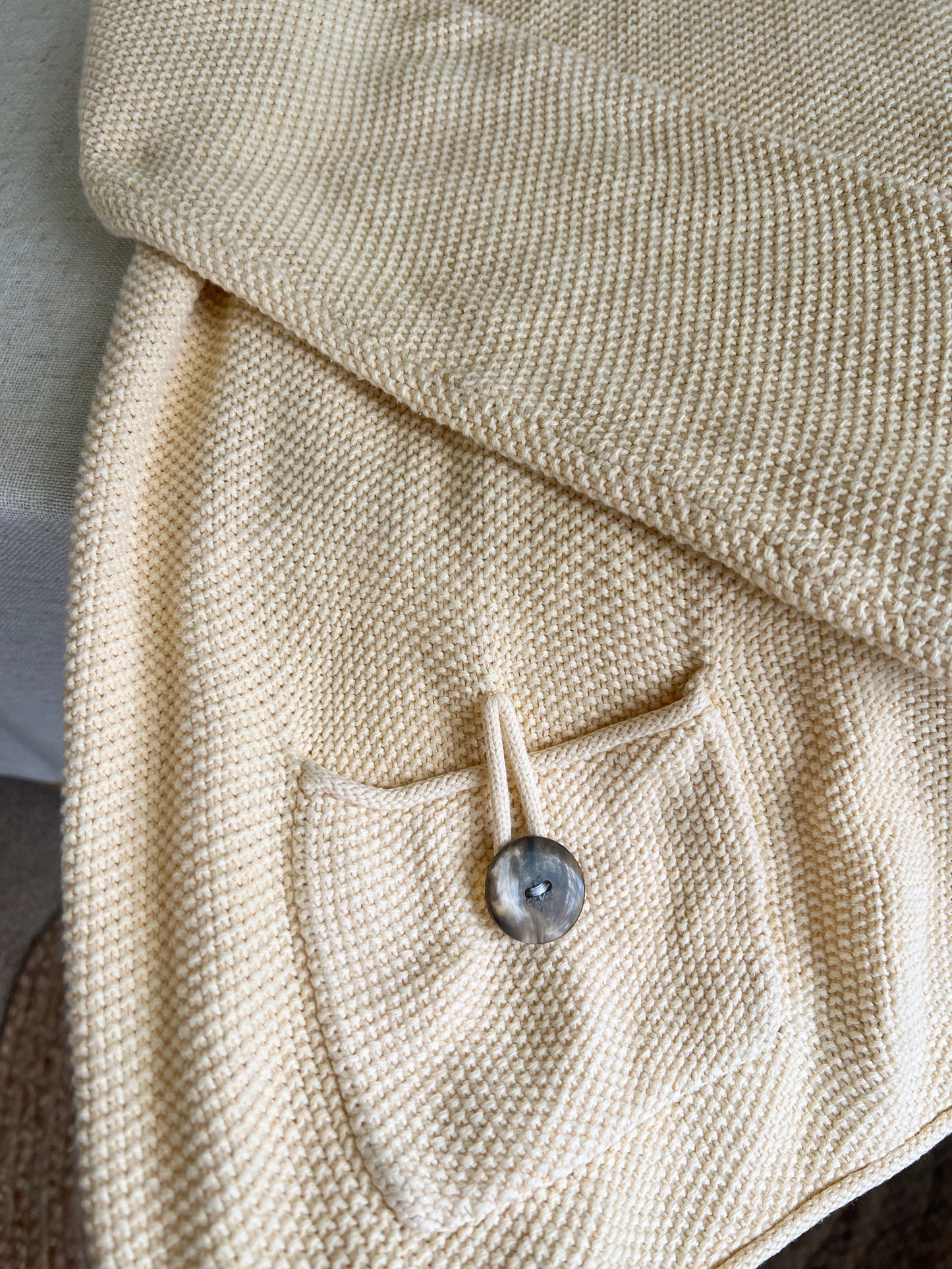 Vtg Knit Sweater (XL)
