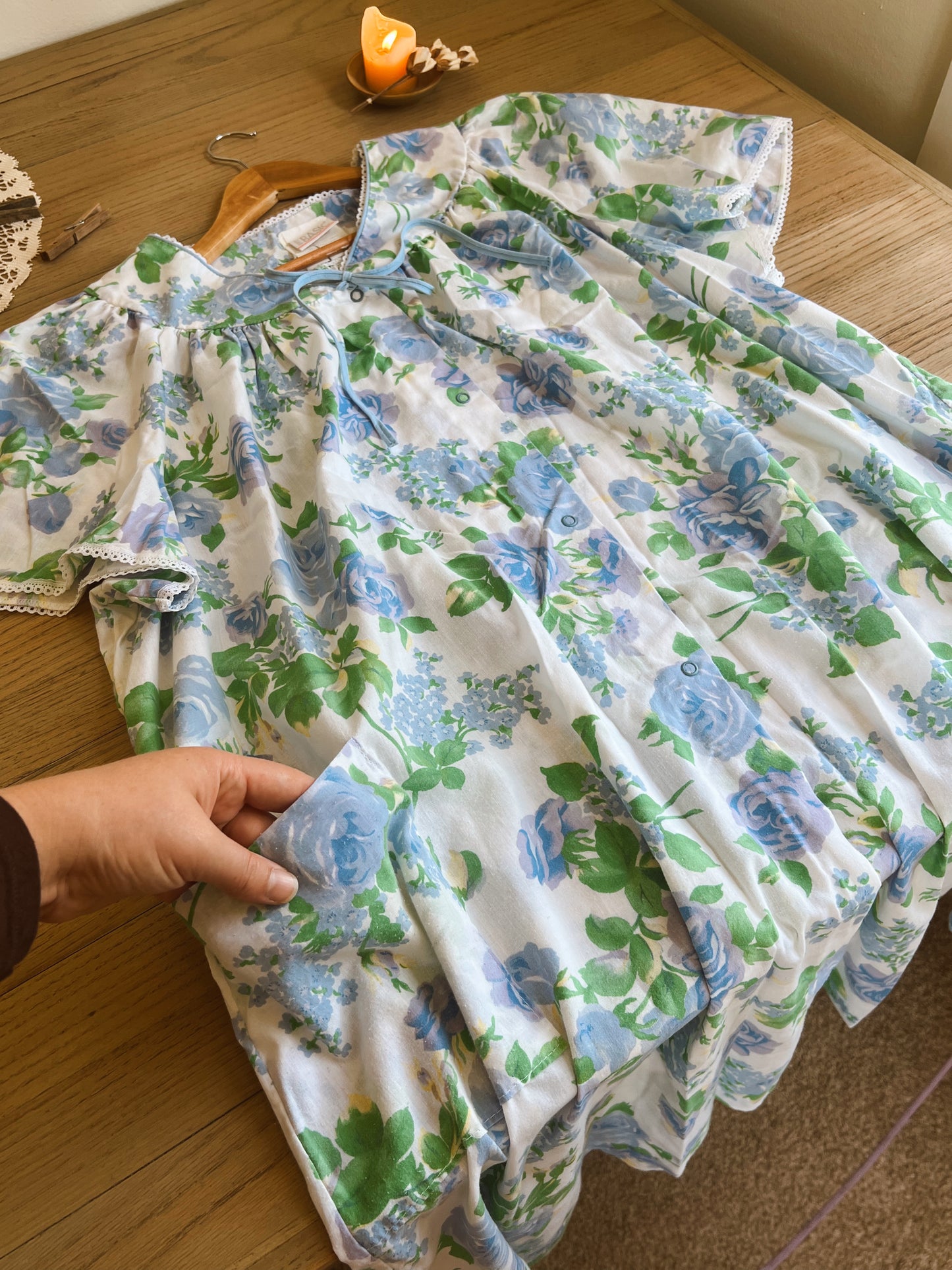 Beautiful Floral Nightgown (2X/3X)