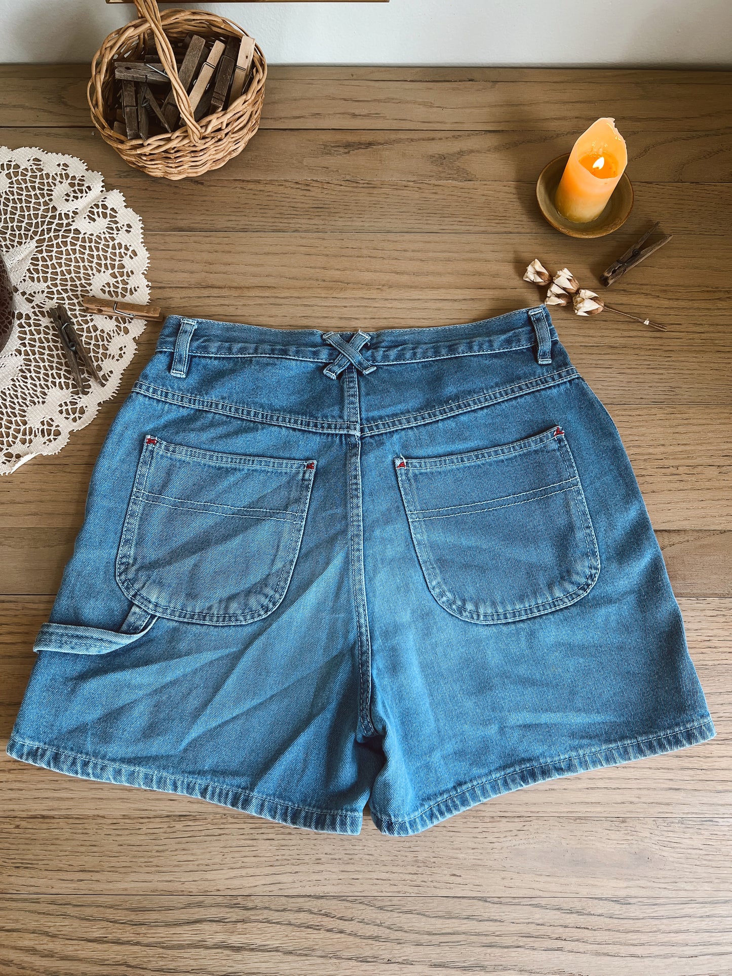 Classic Vintage Denim Shorts (28”)