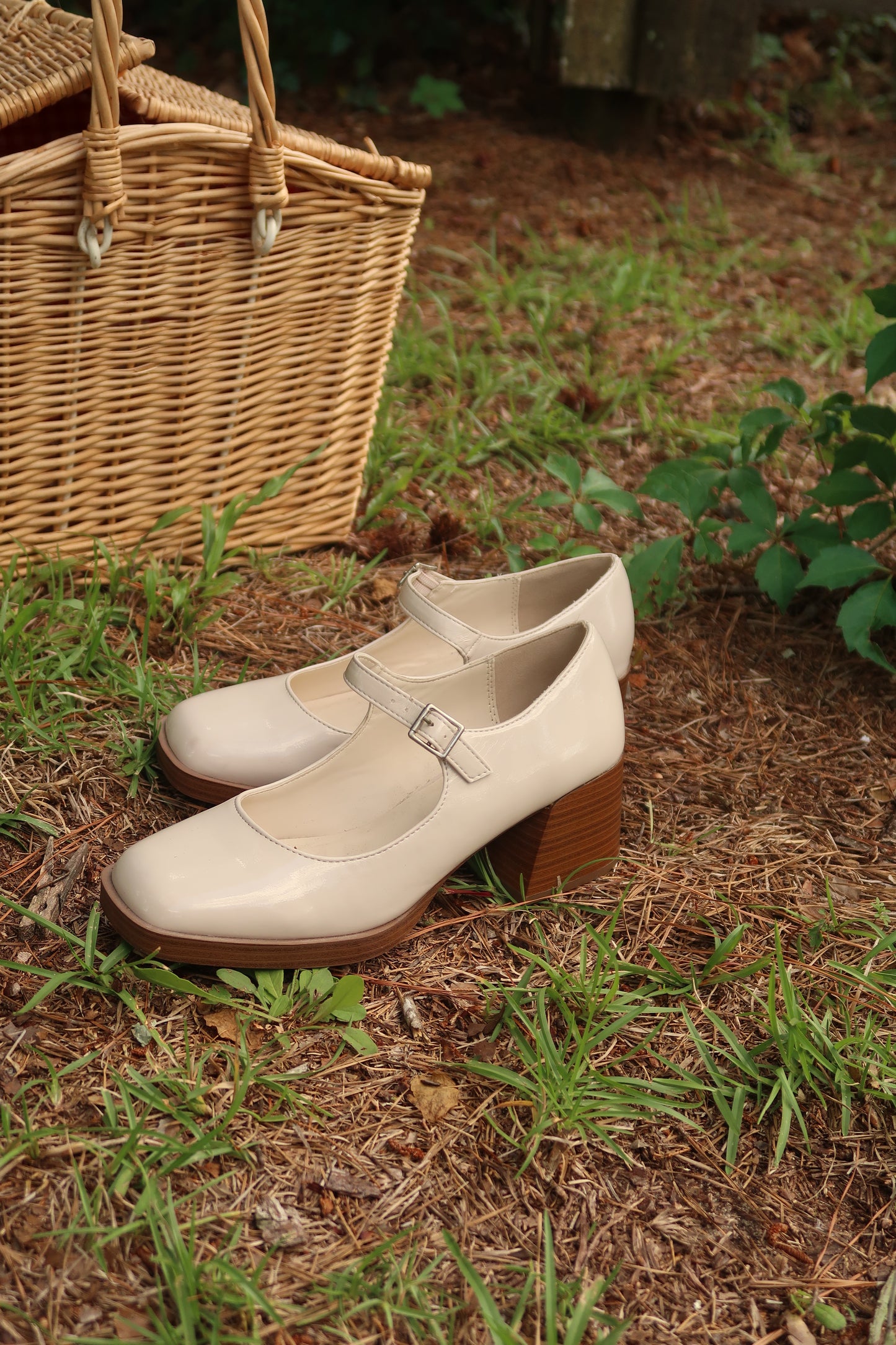 Adorable Mary Jane Heels (9.0)