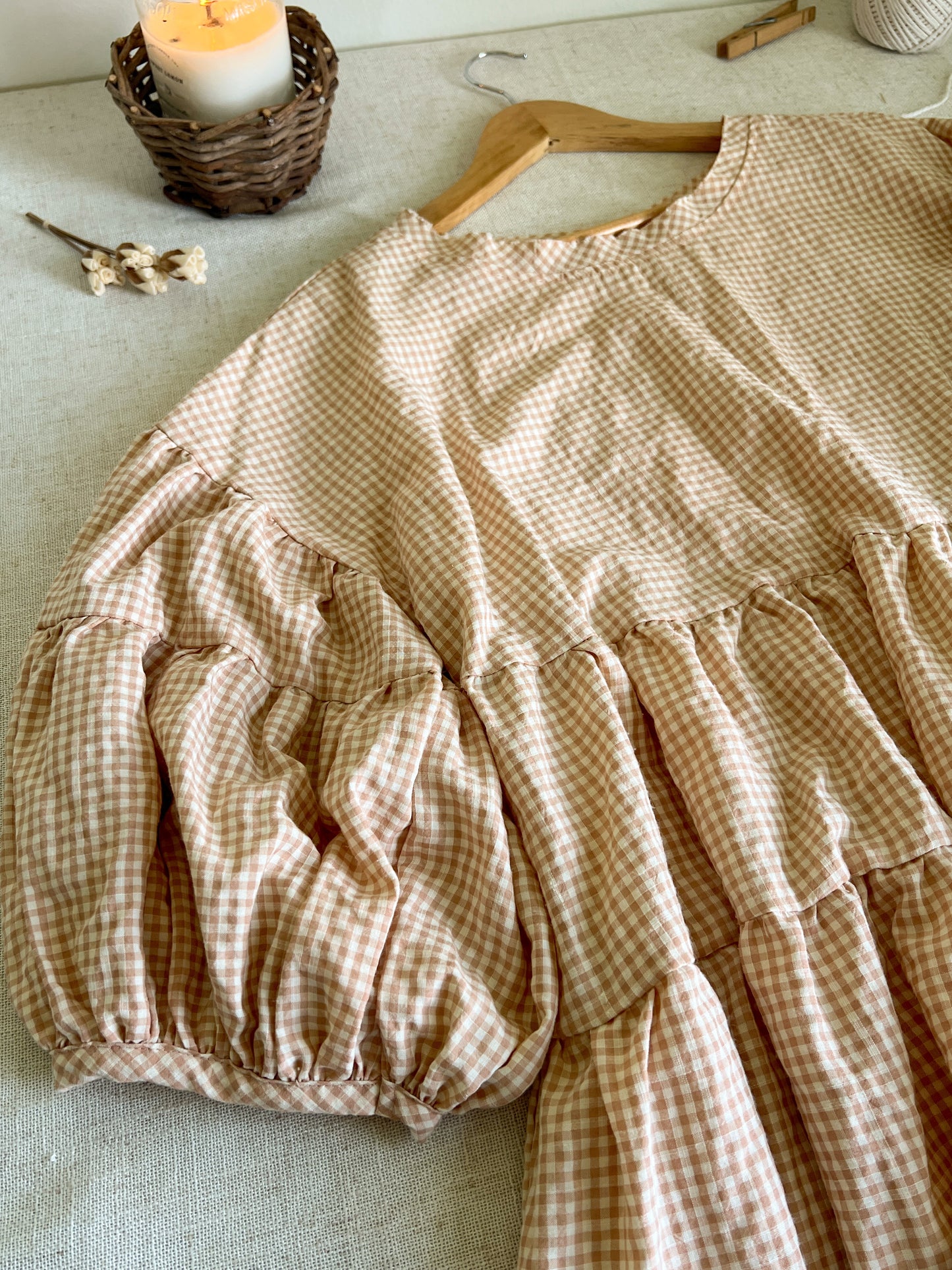 Adorable Gingham Blouse (L)