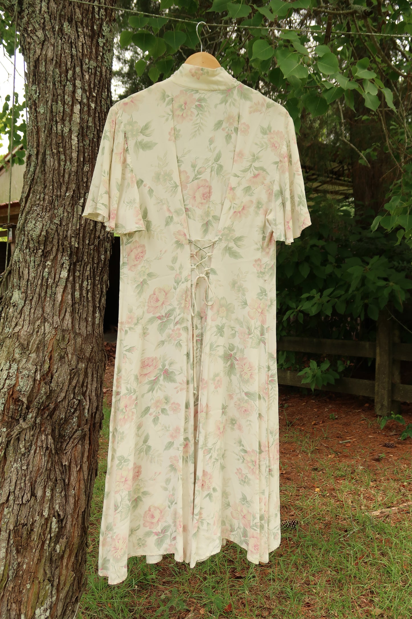 Vintage Floral Dress (18W)