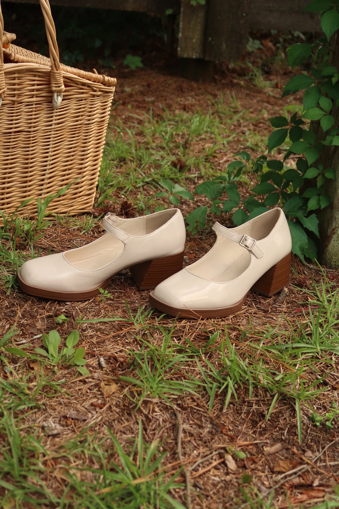 Adorable Mary Jane Heels (9.0)