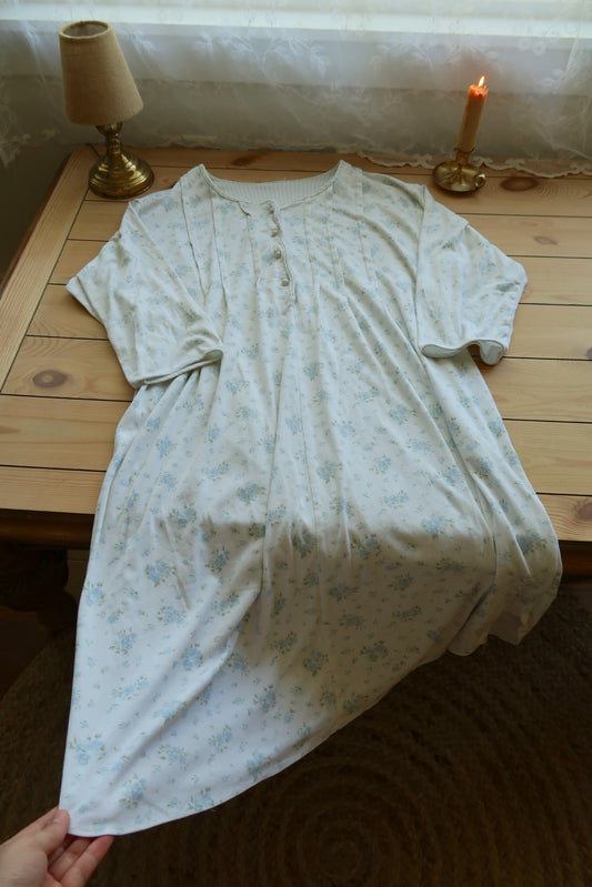 Vintage Floral Nightgown (2x/3x)