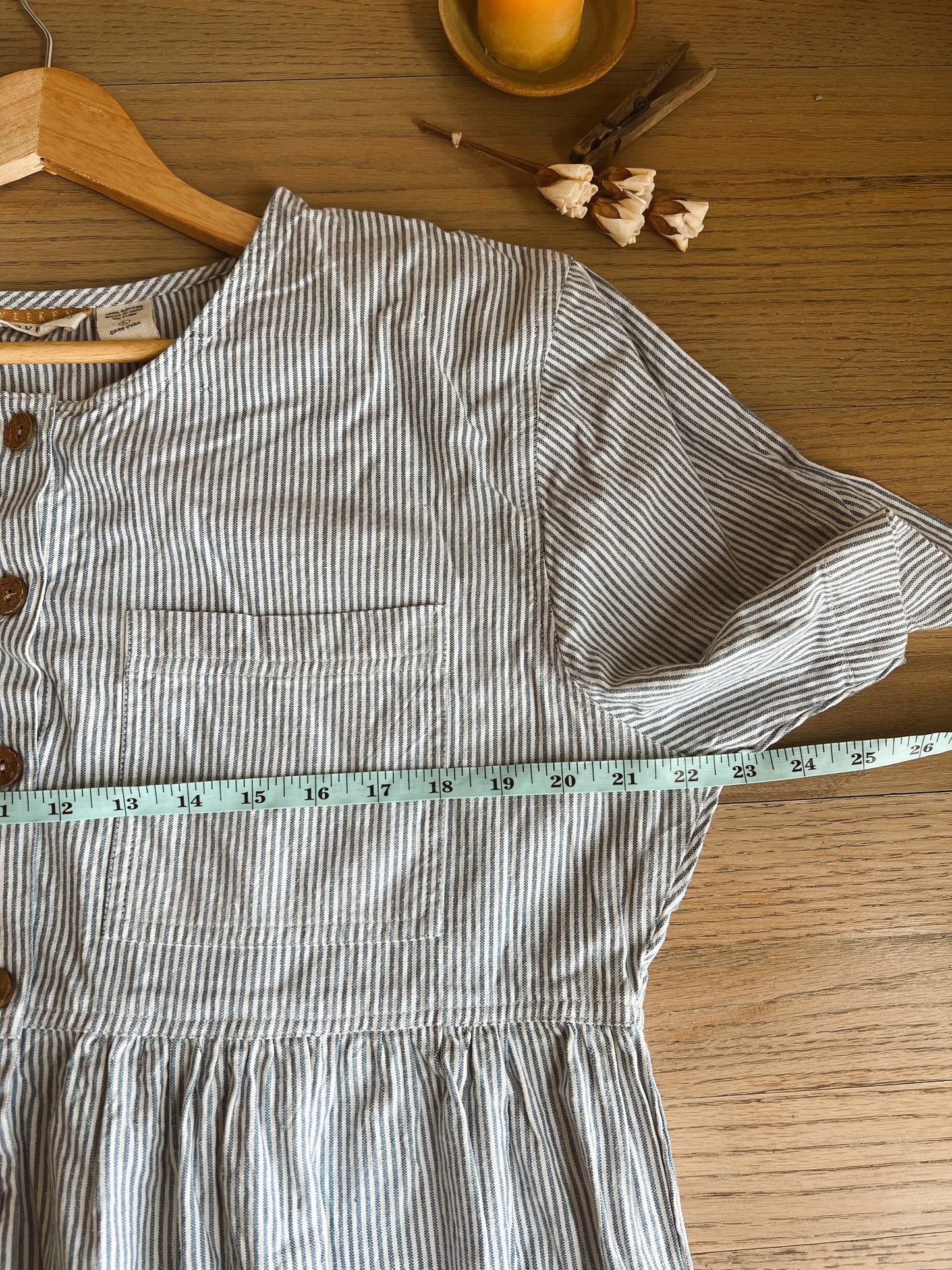 Beautiful Vintage Dress (L)