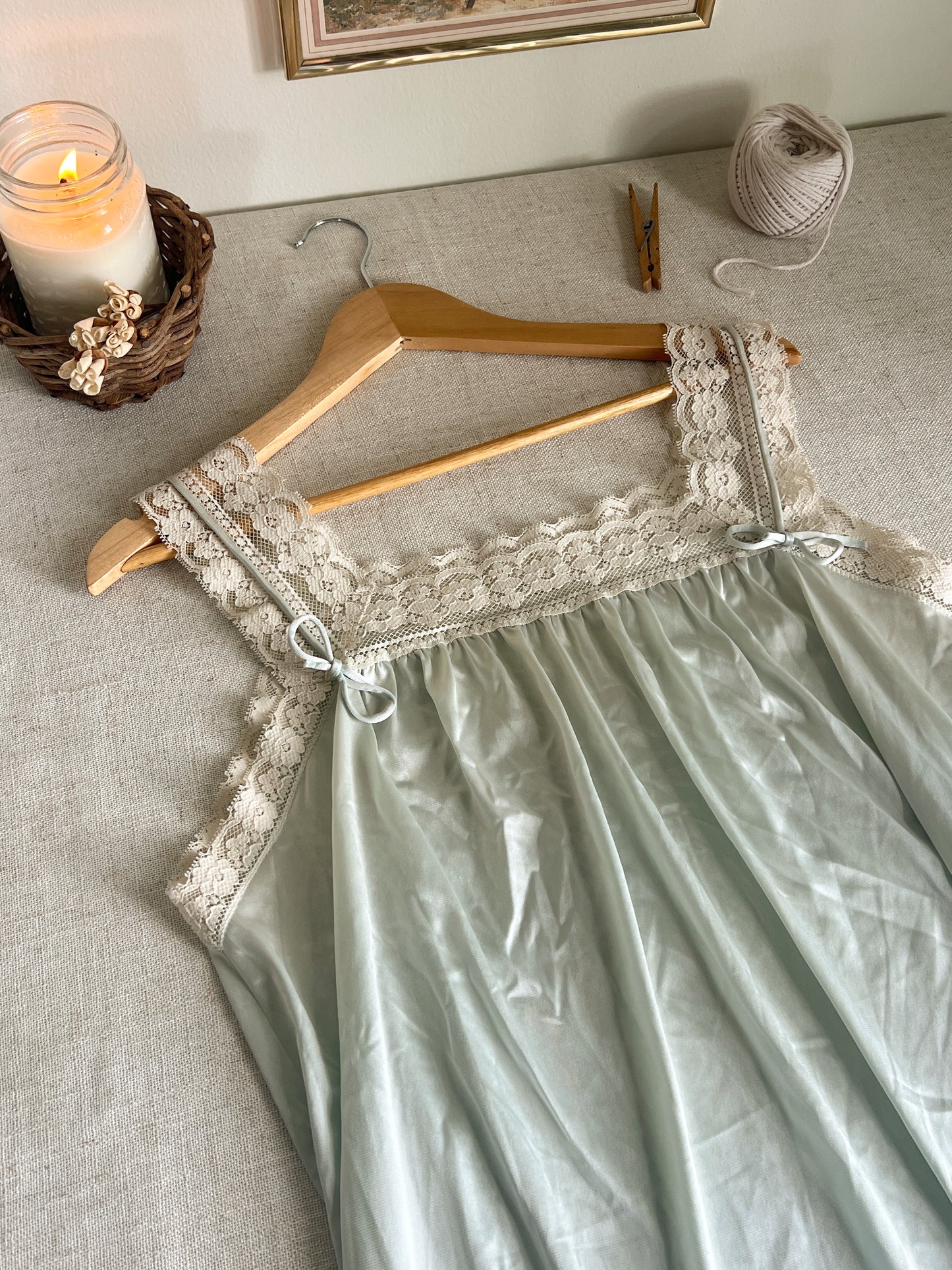 Vintage Nightgown (L/XL)