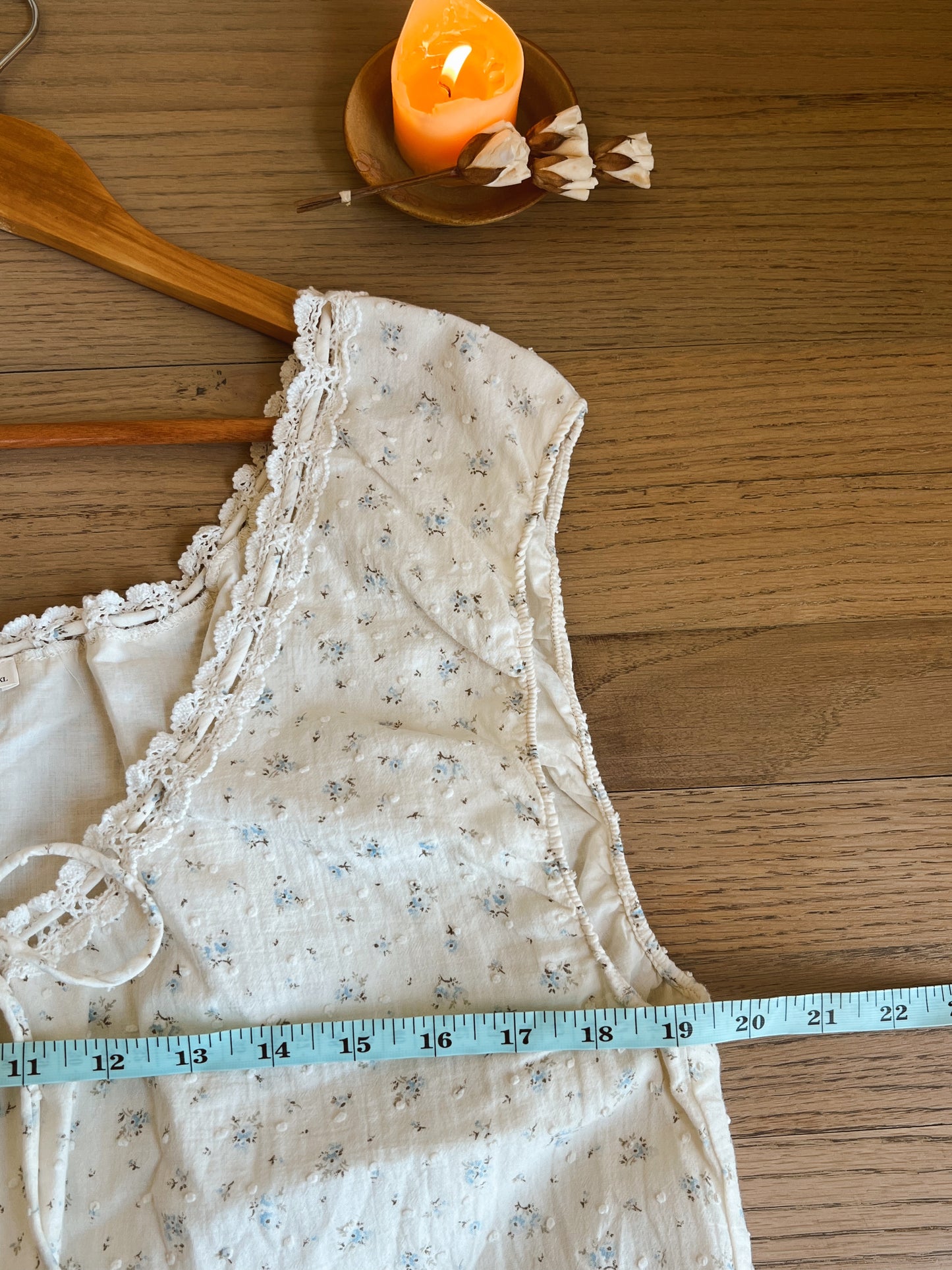 Dainty Neuflora Tank (XL)