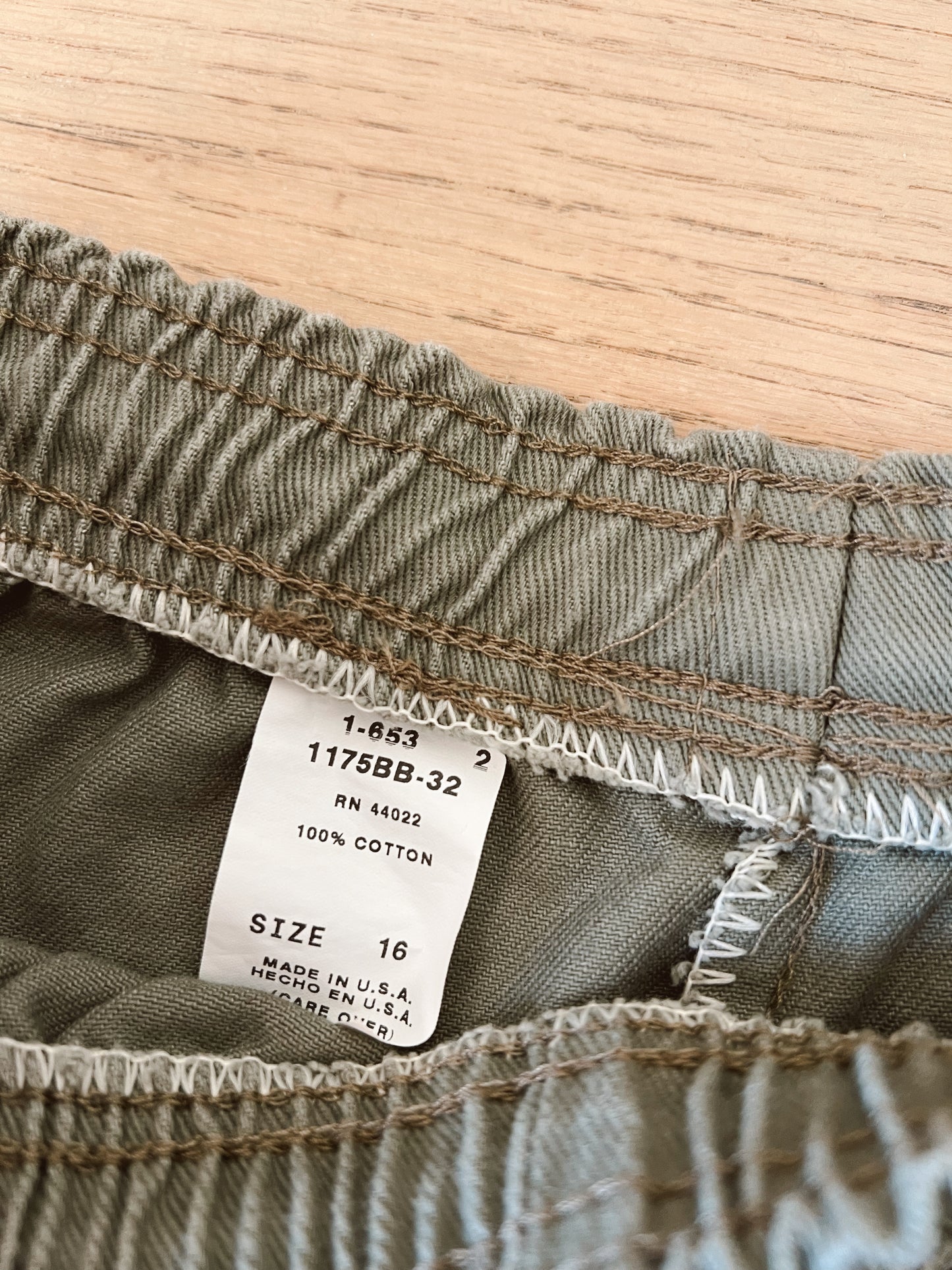 Vtg Denim Shorts (30”W)