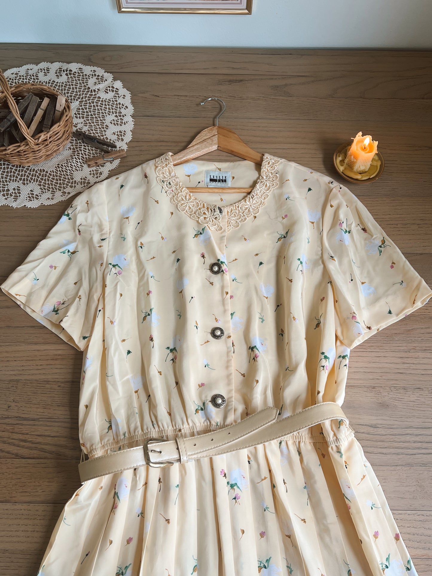 Vintage Dress (16”W)