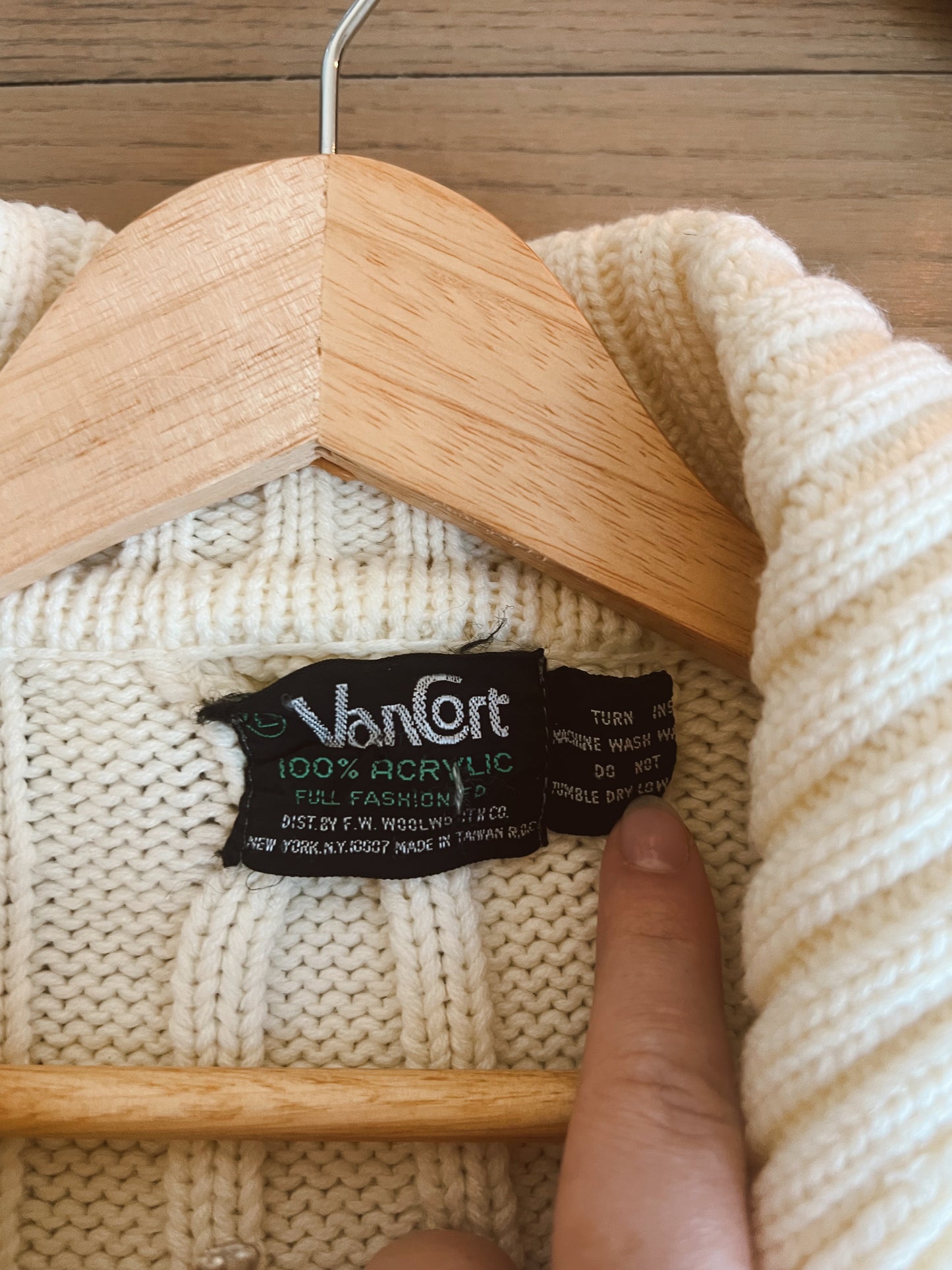 Vintage Knit Sweater (L)