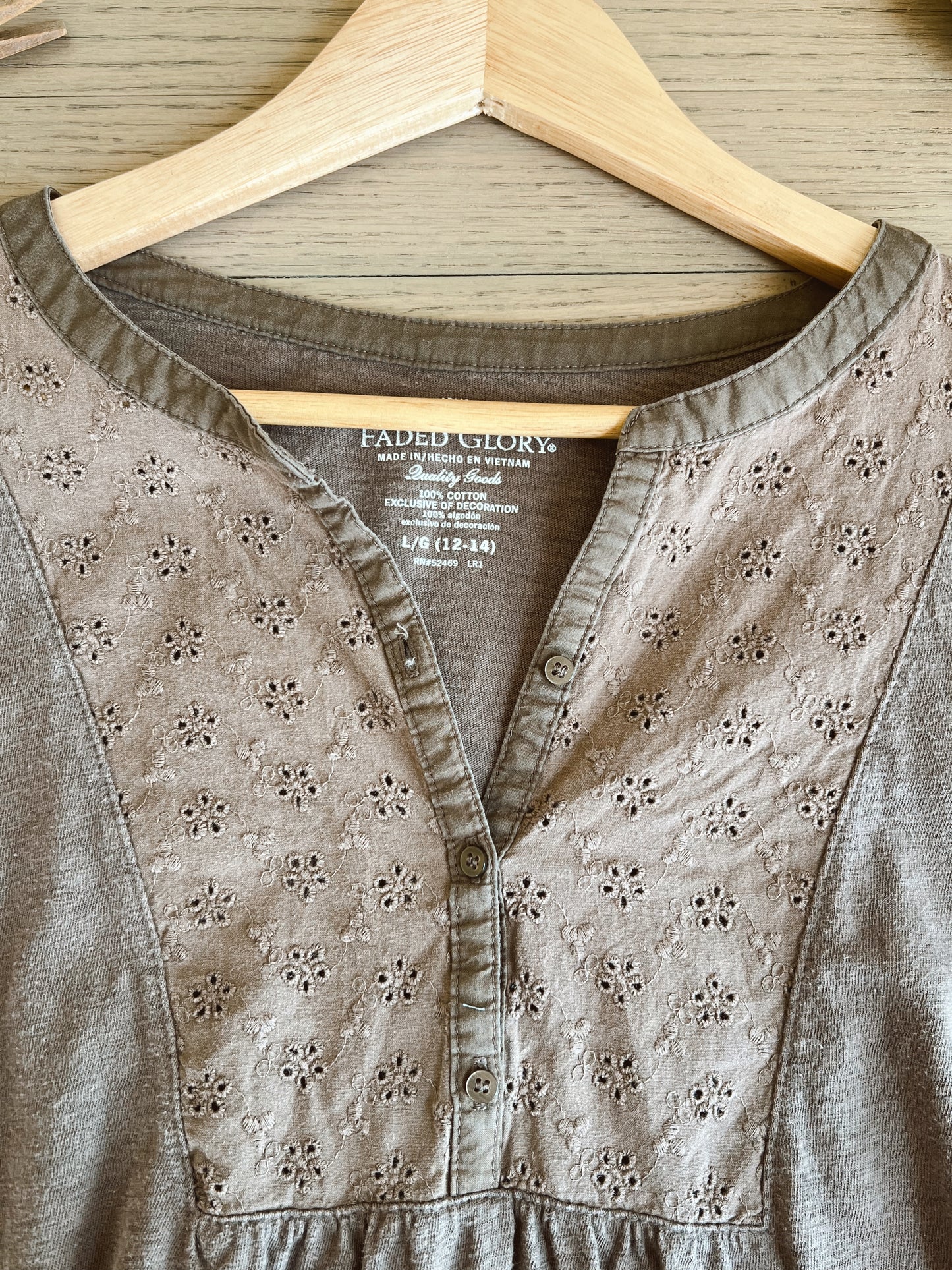 Dainty Brown Blouse (L 12-14)